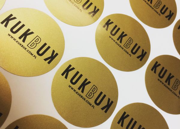 Złota folia samoprzylepna to doskonały materiał do druku naklejek